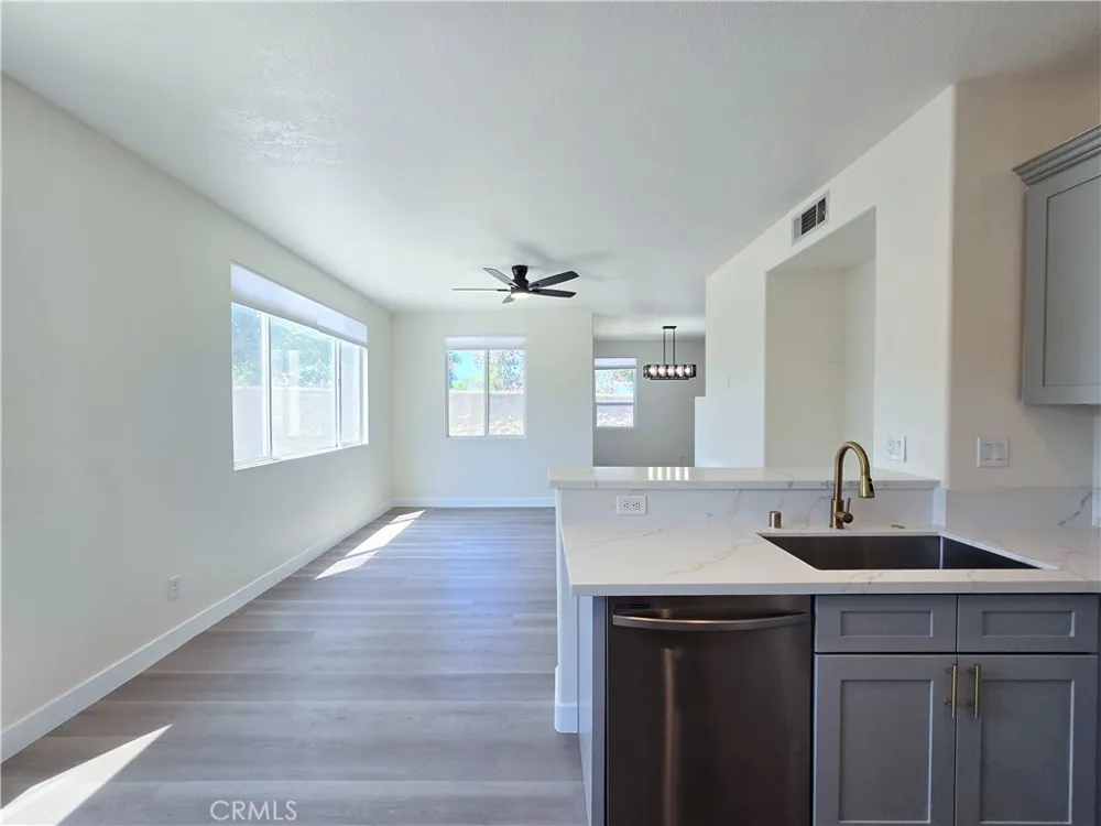 3408 Duchess Lane Long Beach, CA 90815