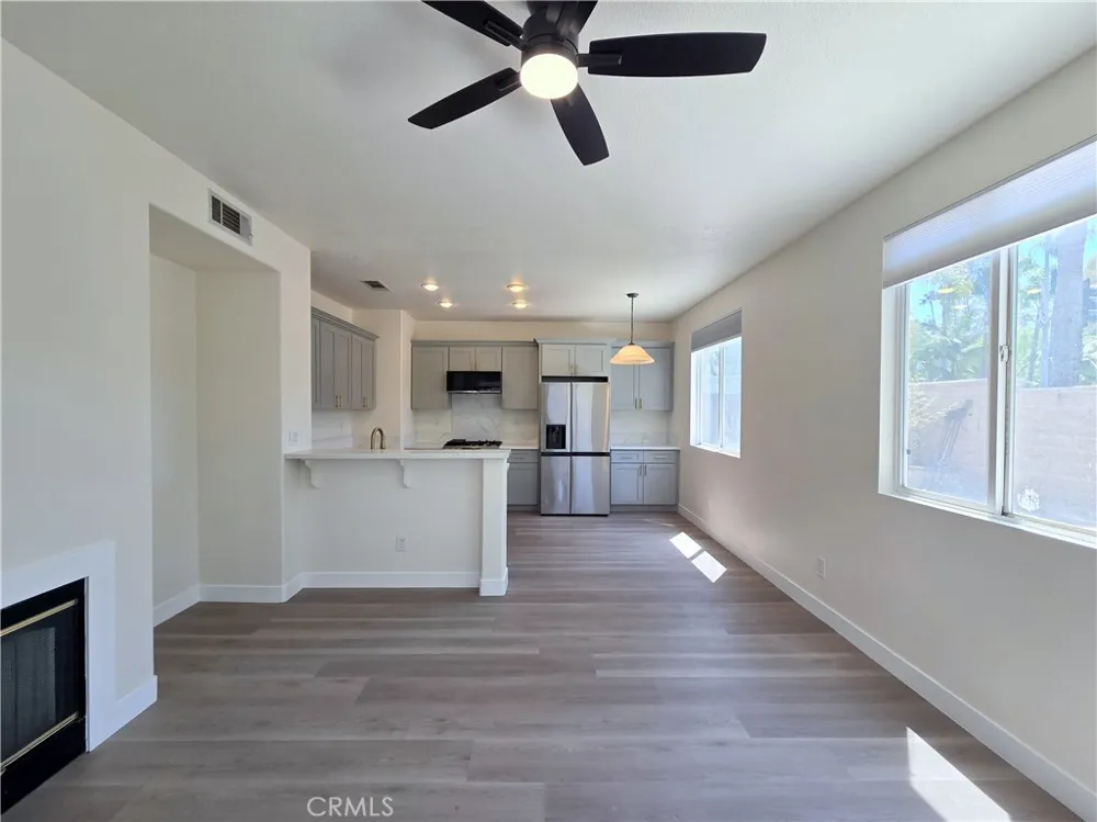 3408 Duchess Lane Long Beach, CA 90815