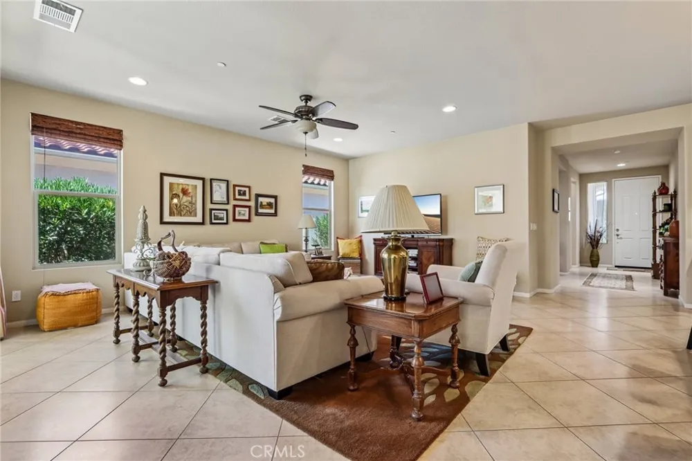 5365 Paseo Famosa Hemet, CA 92545