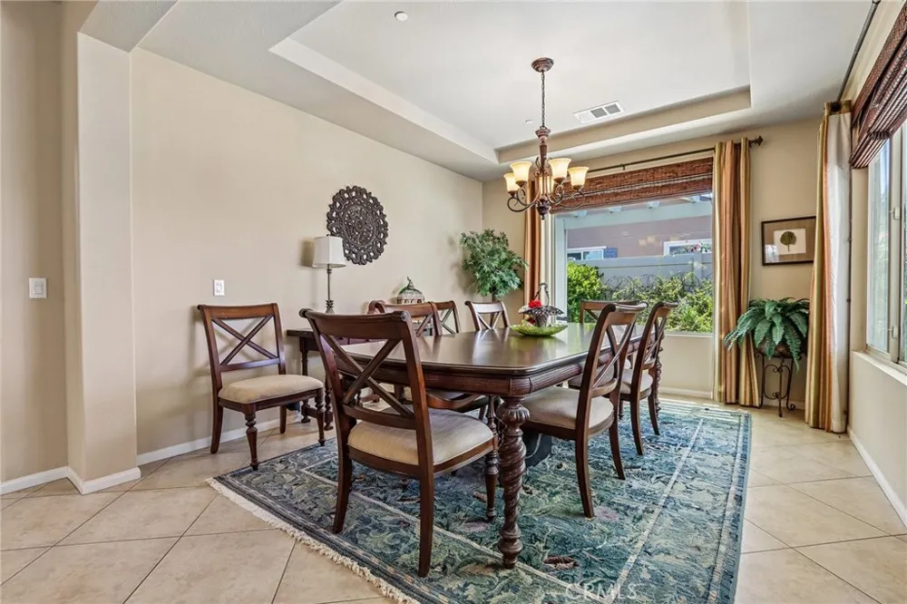 5365 Paseo Famosa Hemet, CA 92545