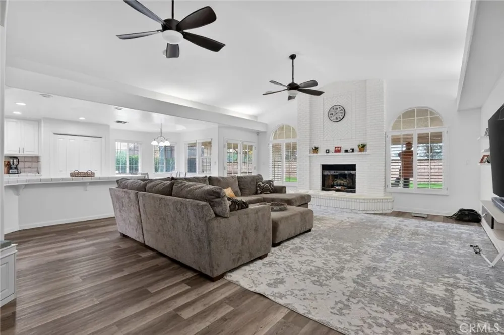 4507 Sealion Lane Bakersfield, CA 93312