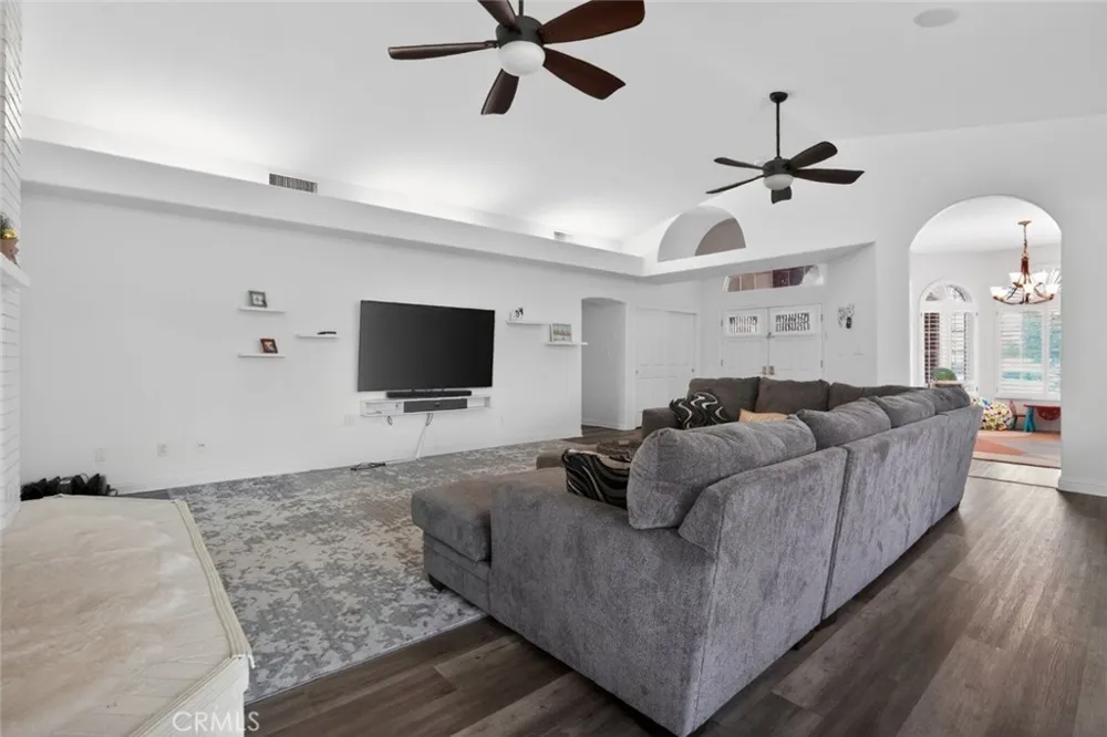 4507 Sealion Lane Bakersfield, CA 93312