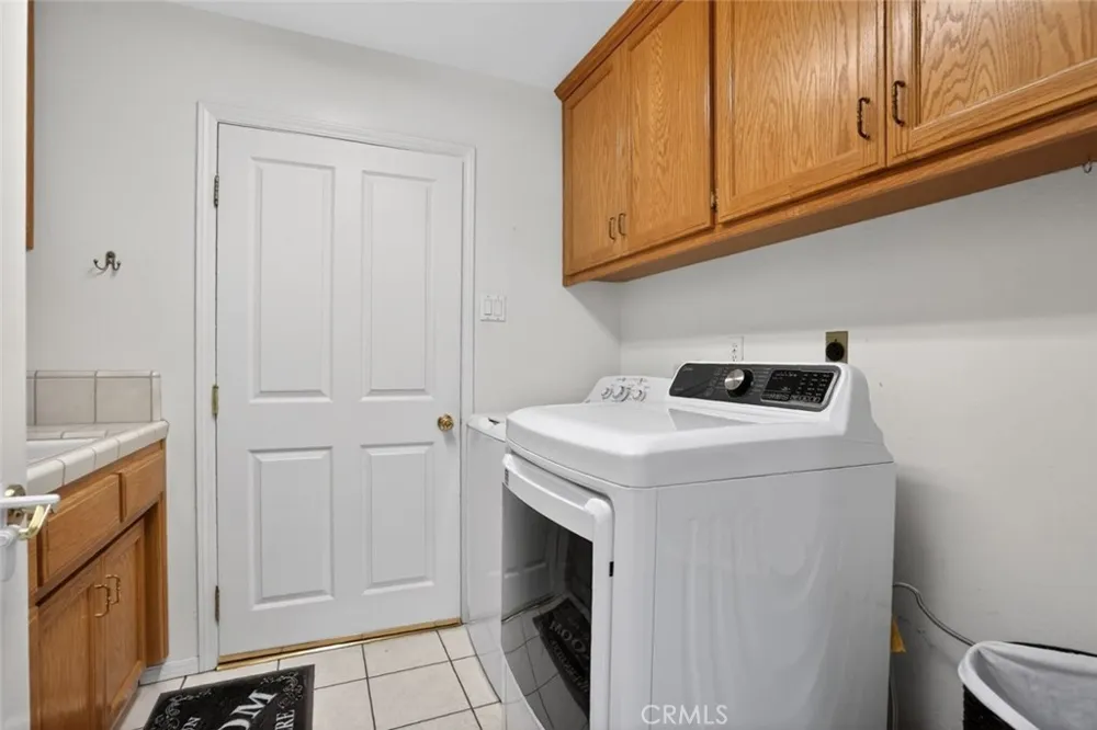 4507 Sealion Lane Bakersfield, CA 93312