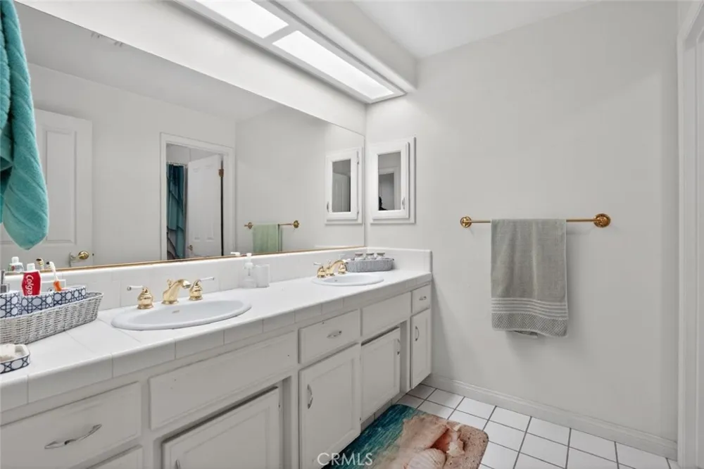 4507 Sealion Lane Bakersfield, CA 93312