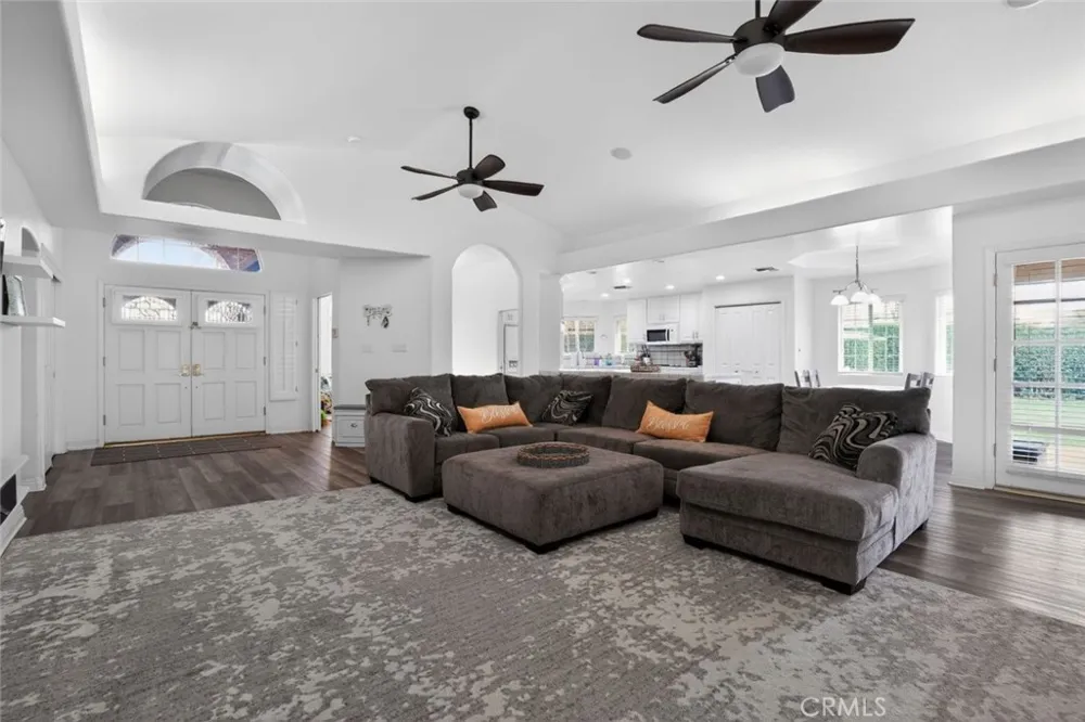 4507 Sealion Lane Bakersfield, CA 93312