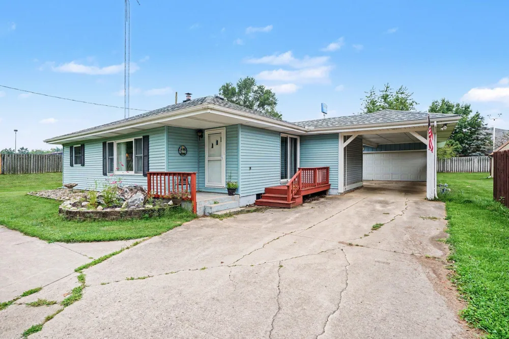 56346 M 51 S Dowagiac, MI 49047