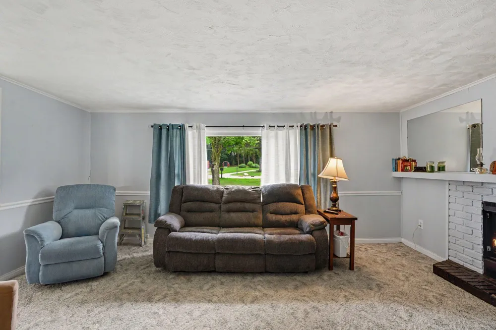 56346 M 51 S Dowagiac, MI 49047
