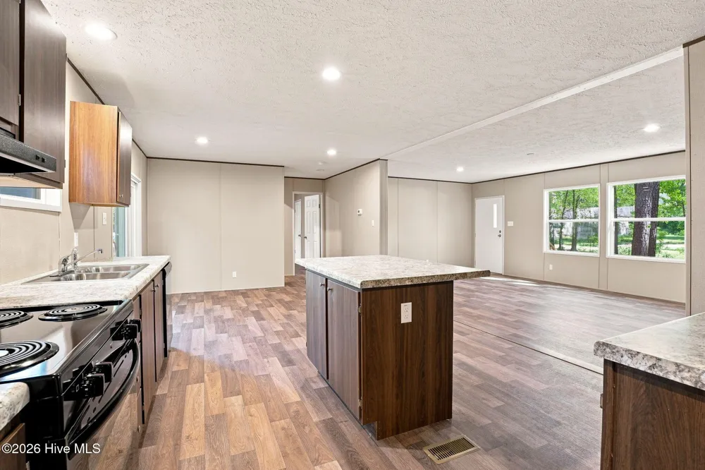 135 E Main Street Rocky Mount, NC 27803