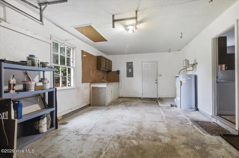 208 Greenbriar Drive Jacksonville, NC 28546