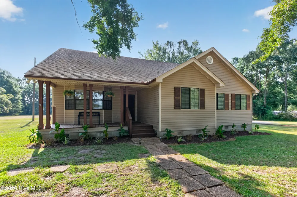 8782 Campground Road Matthews, GA 30818