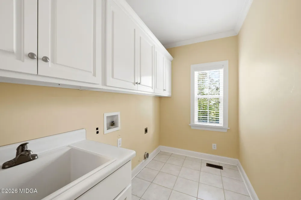 214 Oakleaf Drive Macon, GA 31210
