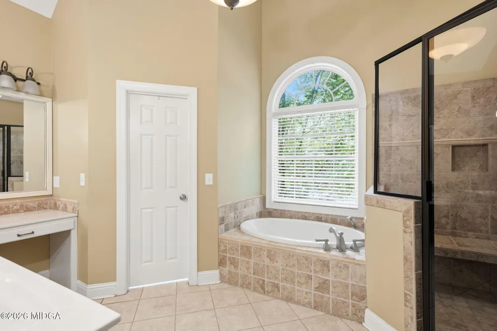 214 Oakleaf Drive Macon, GA 31210