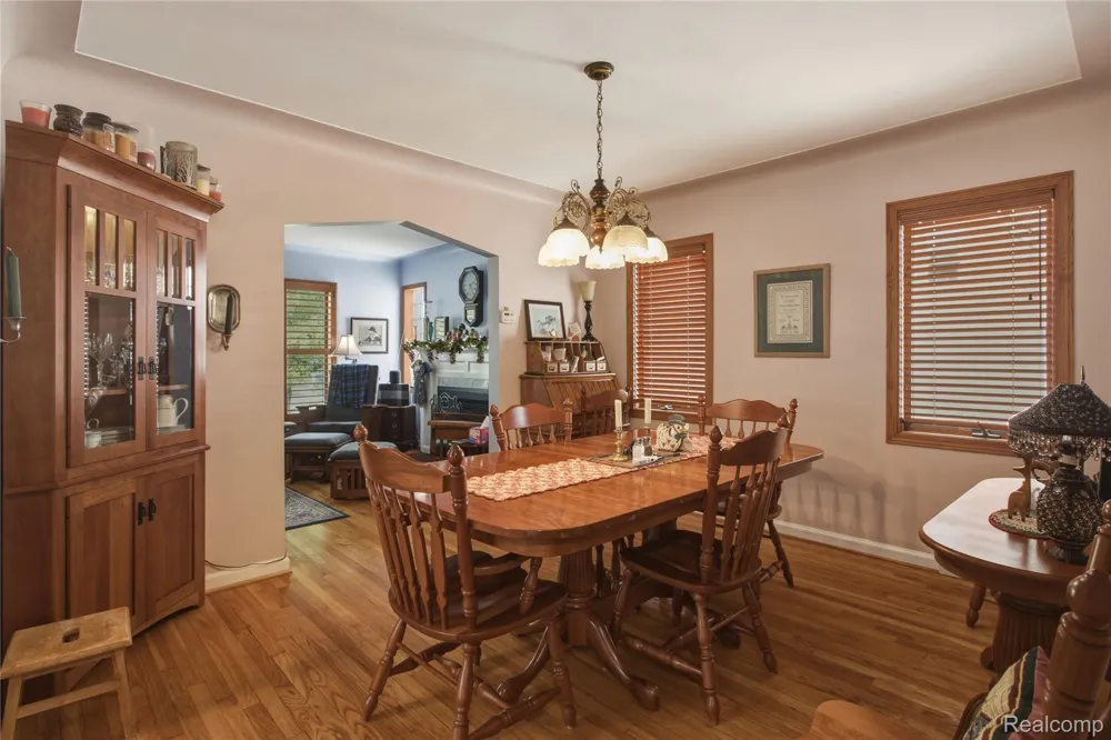 442 Melborn Street Dearborn City, MI 48128