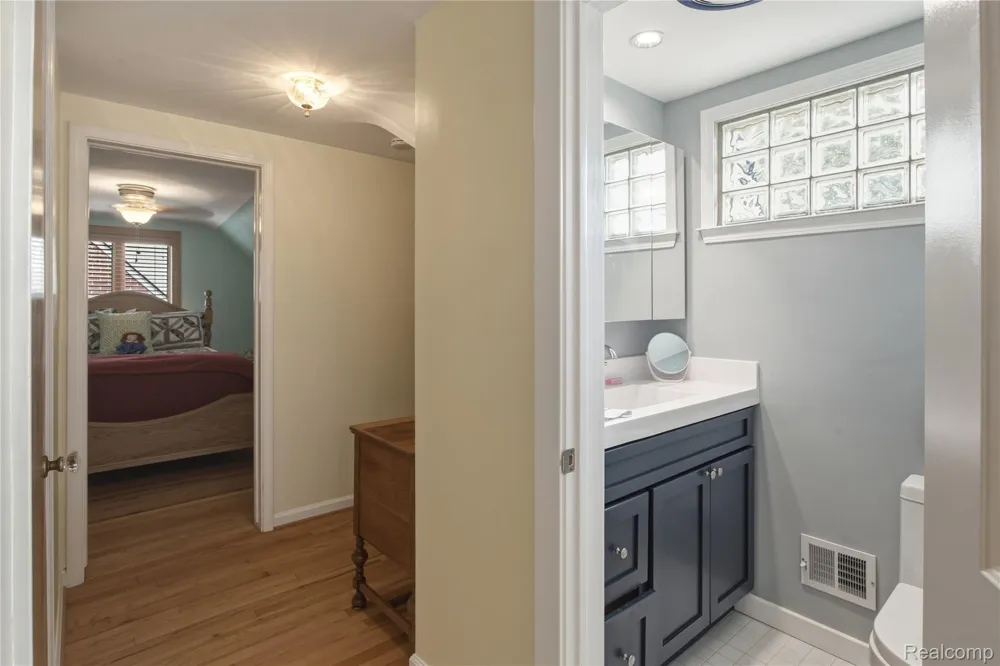 442 Melborn Street Dearborn City, MI 48128