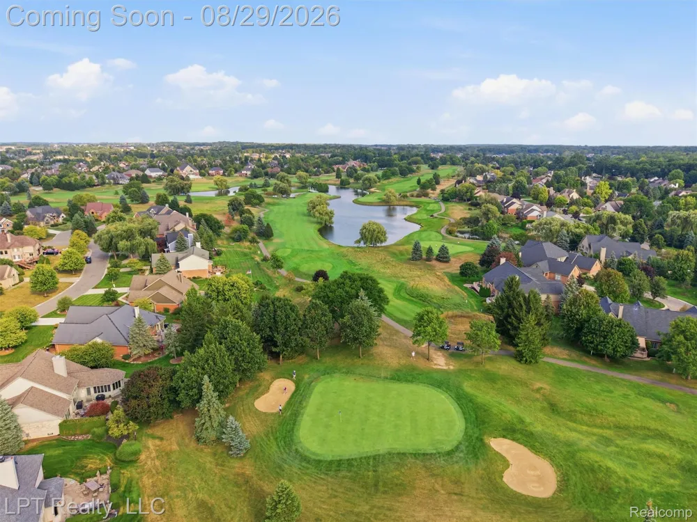 23770 Spy Glass Hill Lyon Charter Township, MI 48178