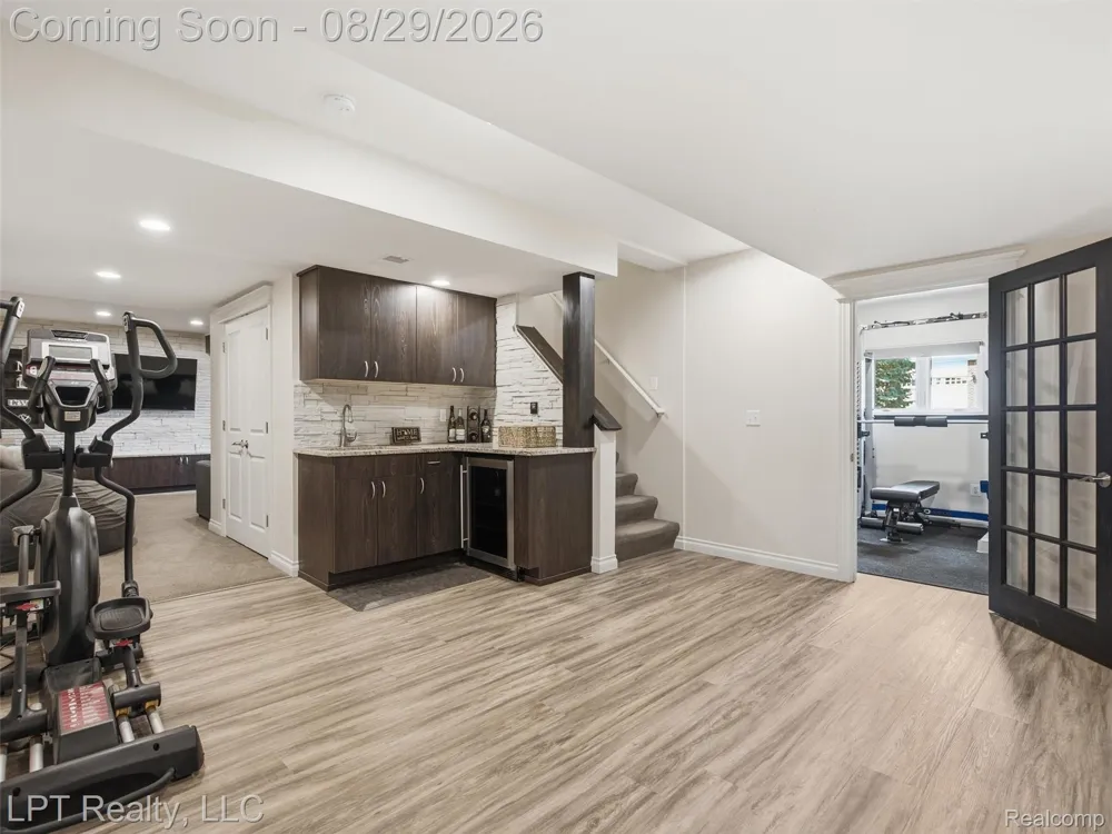 23770 Spy Glass Hill Lyon Charter Township, MI 48178