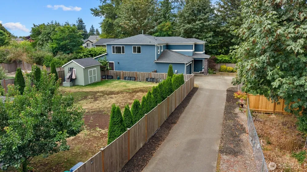 35703 20th Avenue SW Federal Way, WA 98023