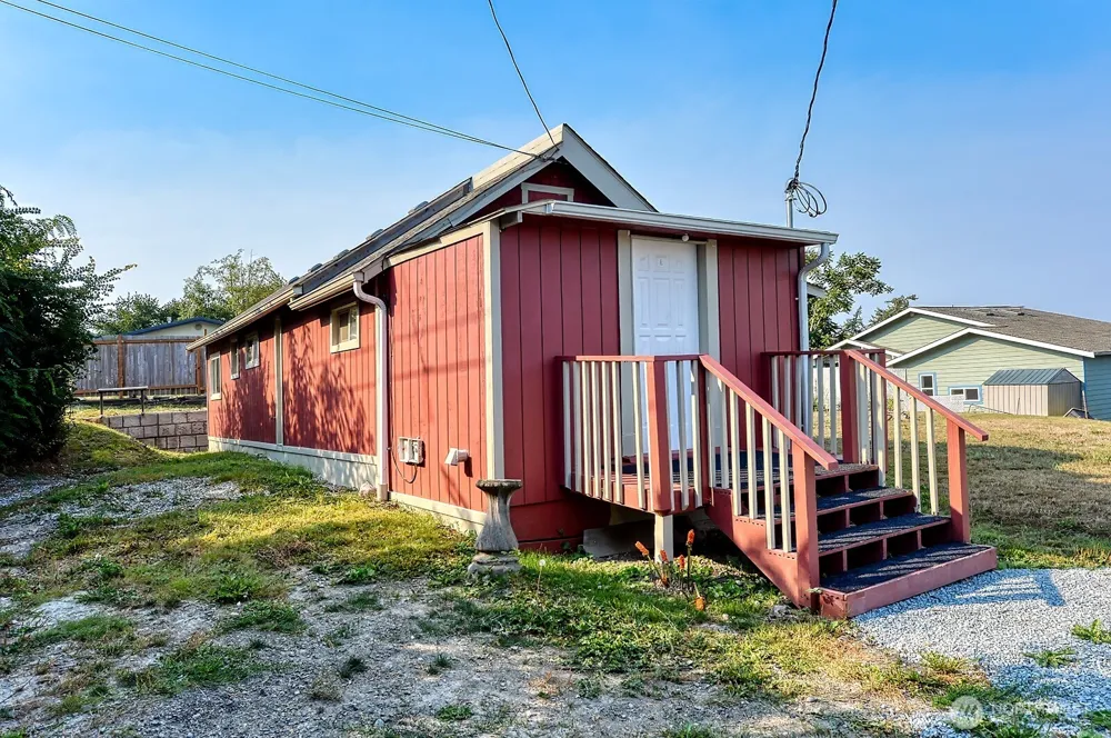 18930 98th Avenue NW Stanwood, WA 98292