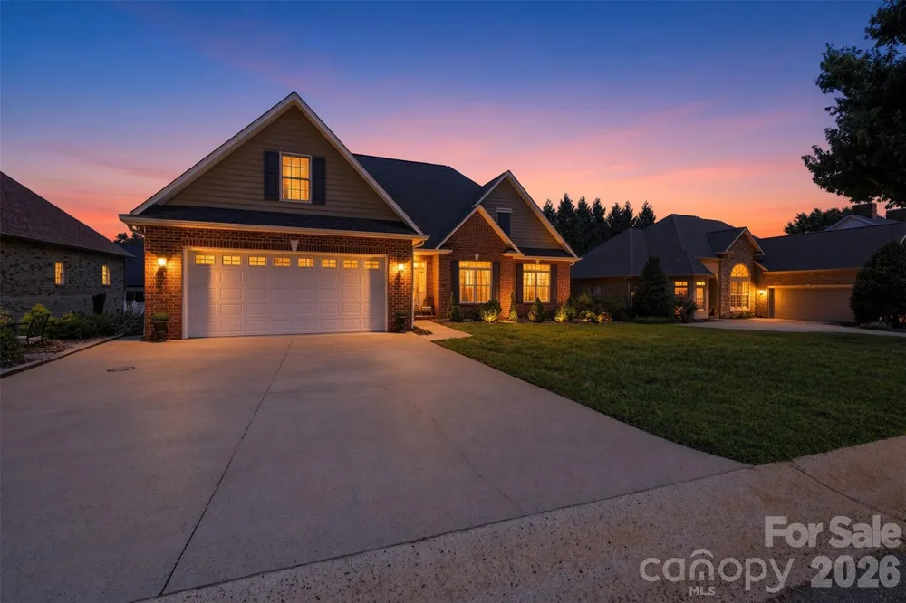 1719 30th Avenue Court NE Hickory, NC 28601