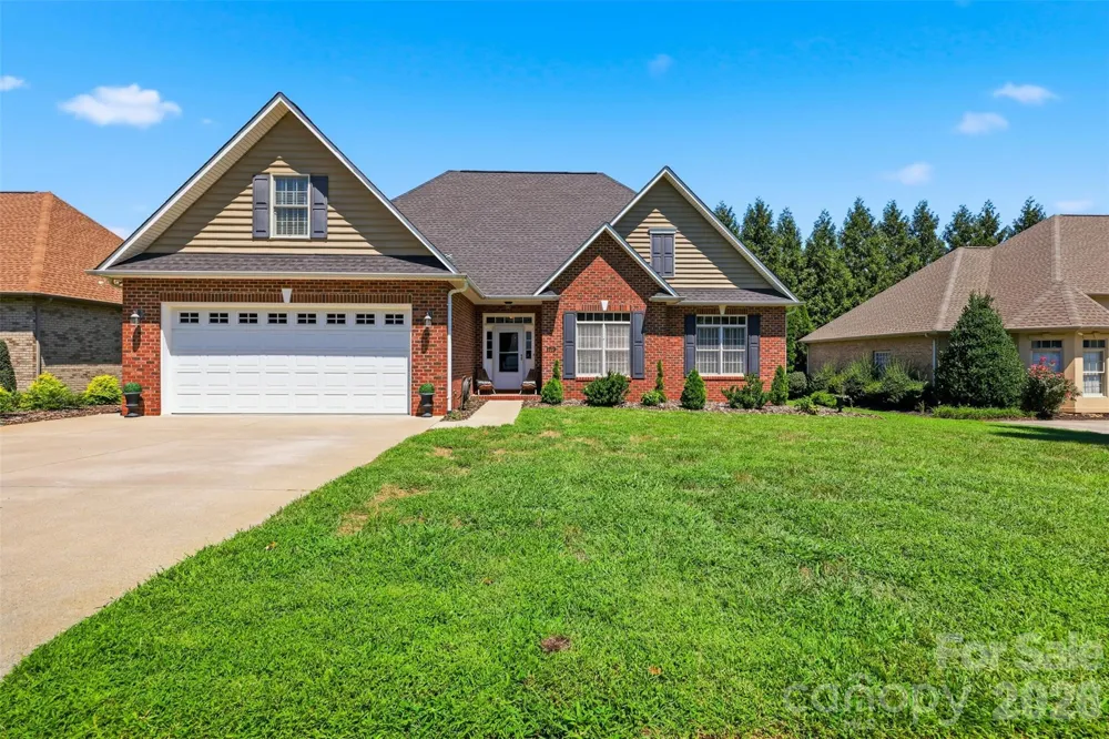 1719 30th Avenue Court NE Hickory, NC 28601