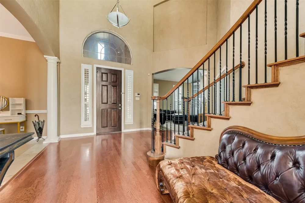 663 Links View Court Grand Prairie, TX 75052