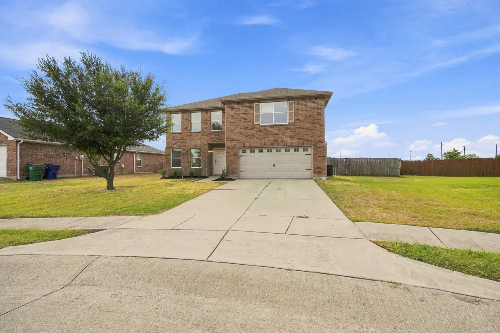 202 Cheyenne Drive Waxahachie, TX 75165