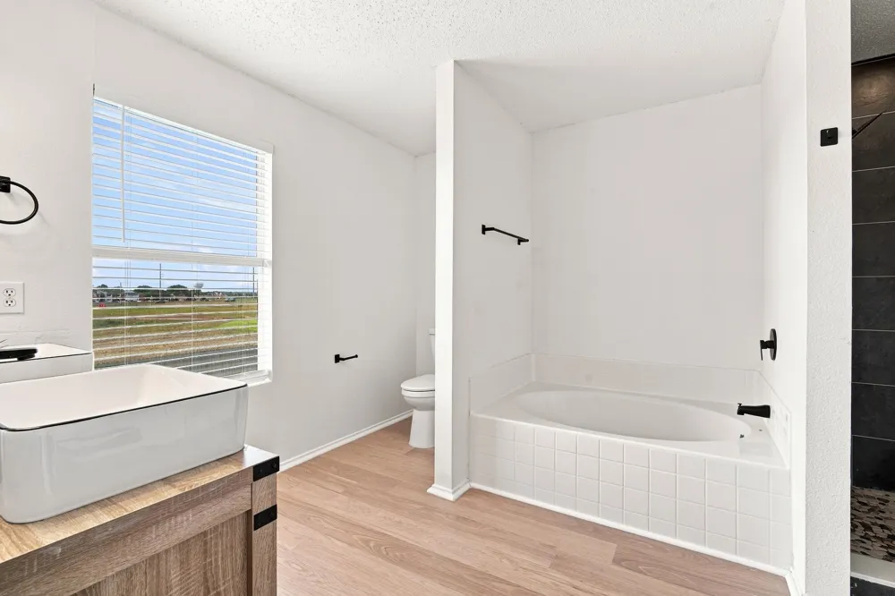 202 Cheyenne Drive Waxahachie, TX 75165