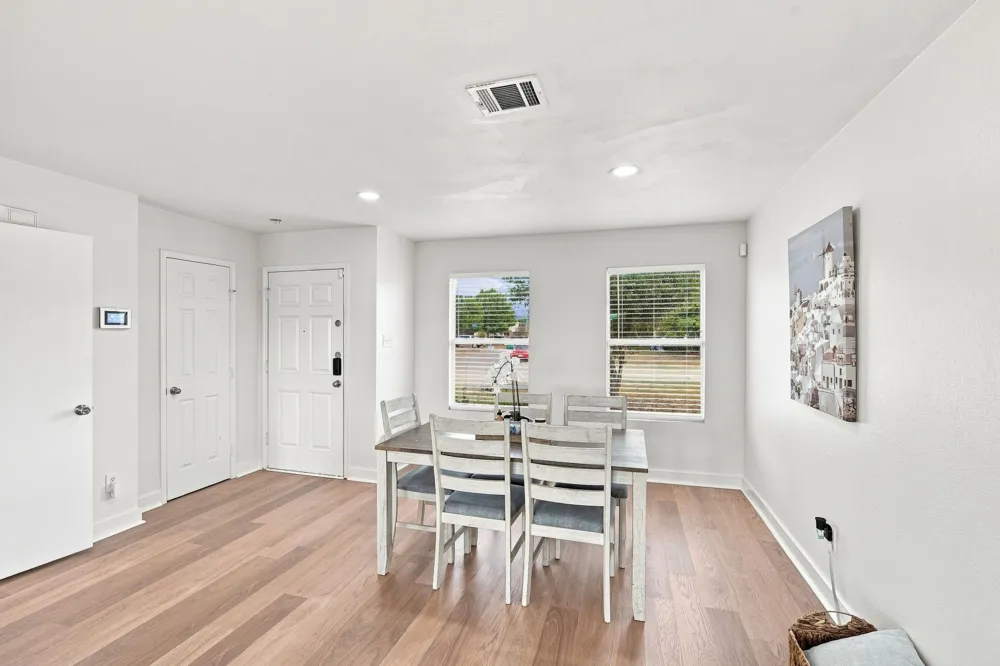 202 Cheyenne Drive Waxahachie, TX 75165