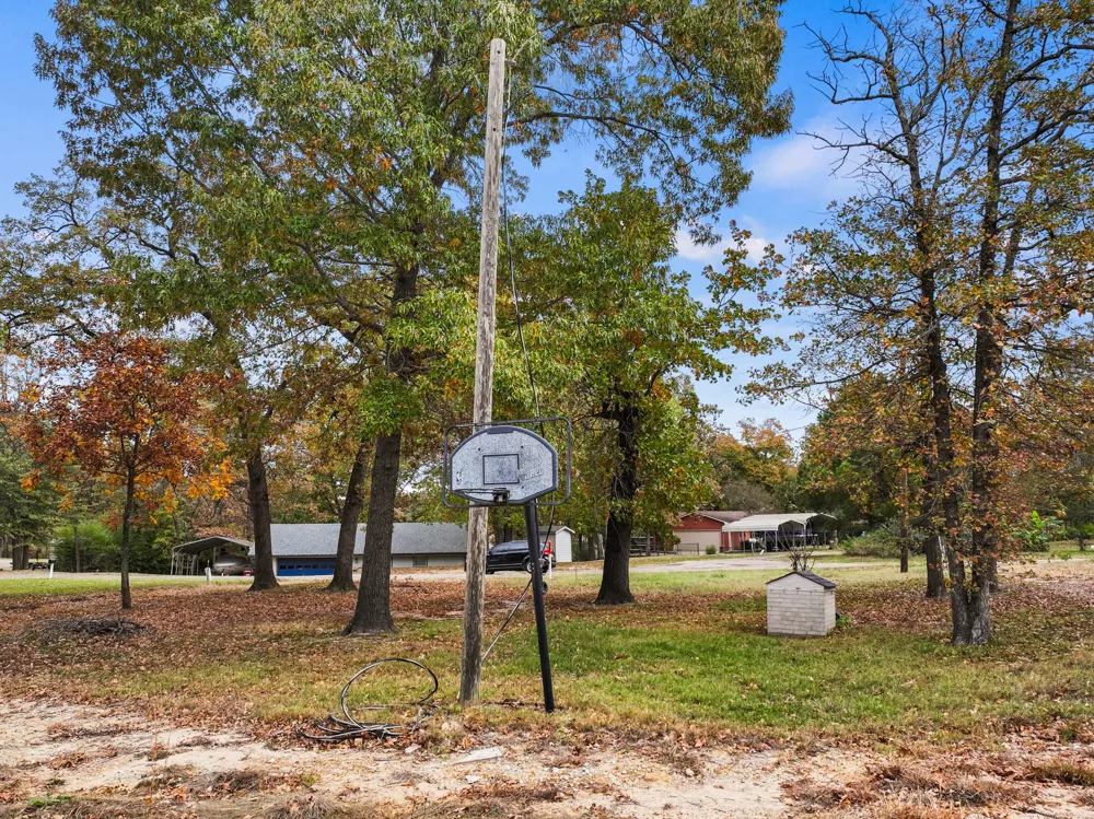602 County Road 2127 Pittsburg, TX 75686