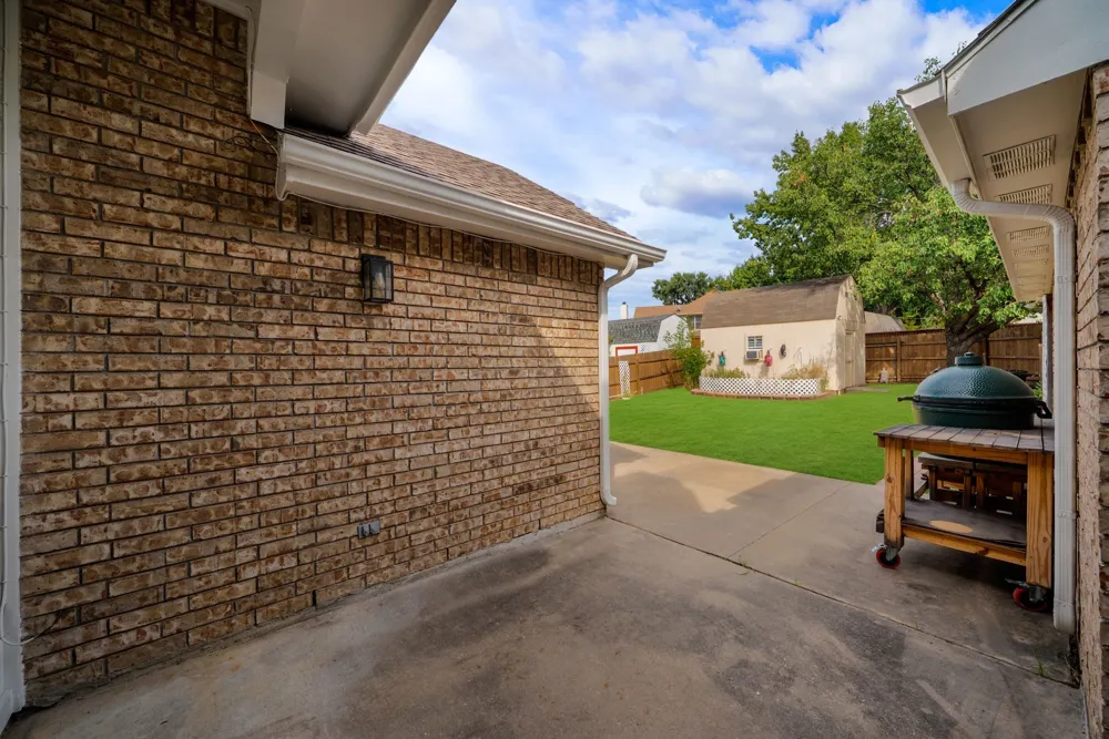5084 Lakeshore Boulevard The Colony, TX 75056