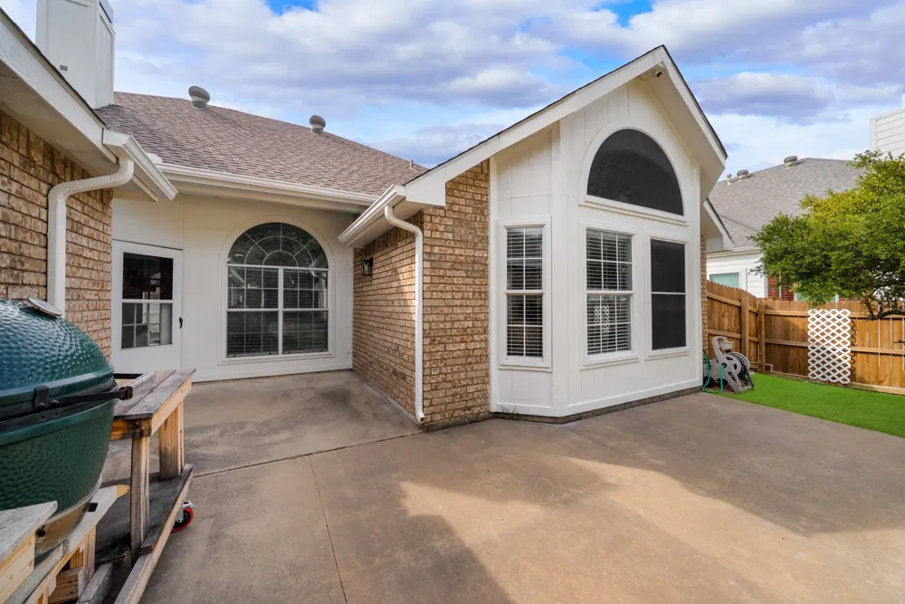 5084 Lakeshore Boulevard The Colony, TX 75056