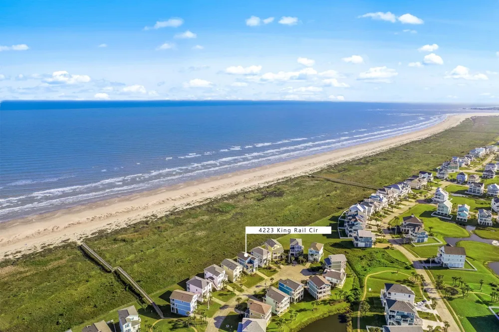 4223 King Rail Circle Galveston, TX 77554
