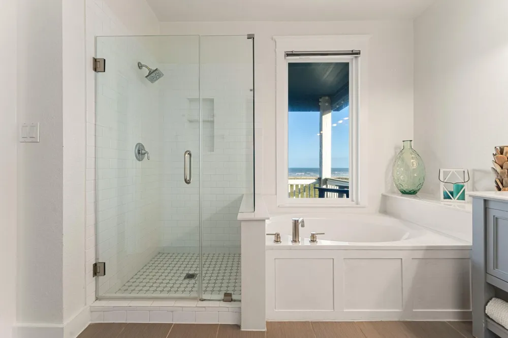 4223 King Rail Circle Galveston, TX 77554