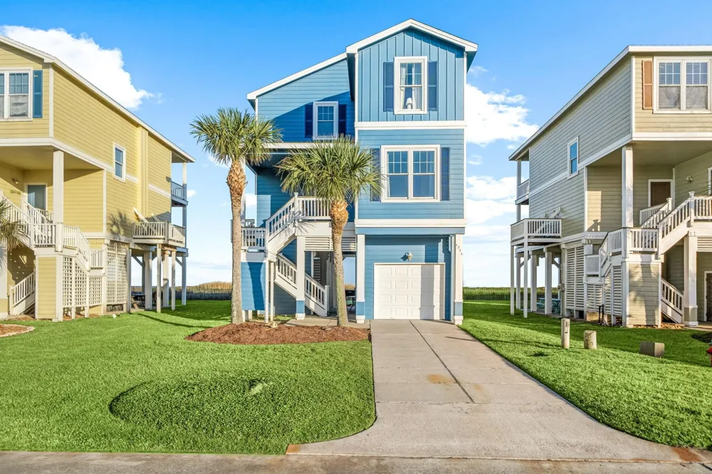 4223 King Rail Circle Galveston, TX 77554