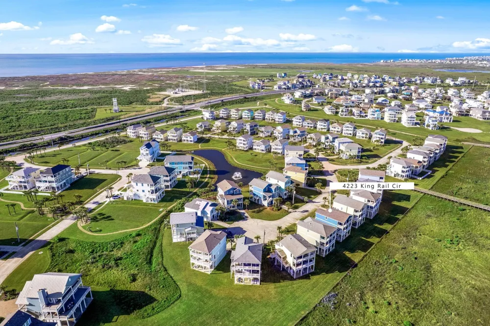 4223 King Rail Circle Galveston, TX 77554