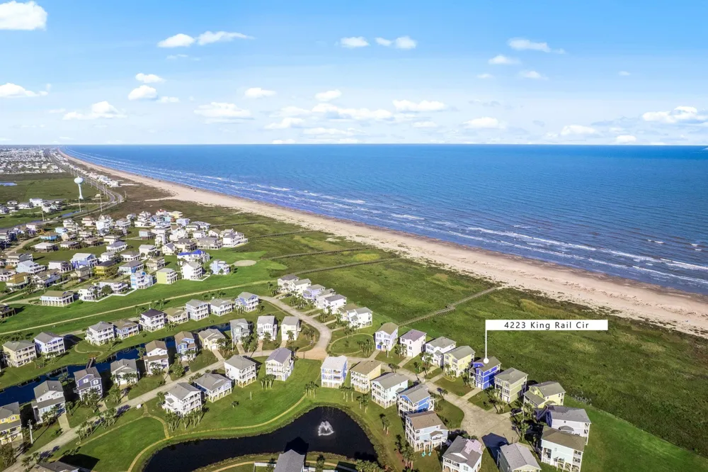4223 King Rail Circle Galveston, TX 77554