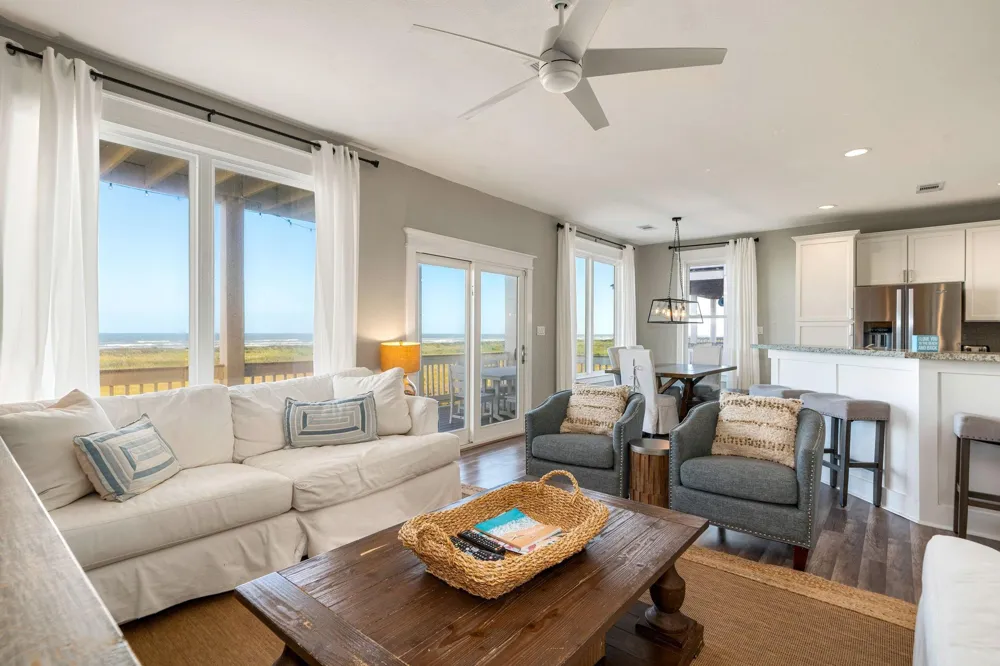 4223 King Rail Circle Galveston, TX 77554