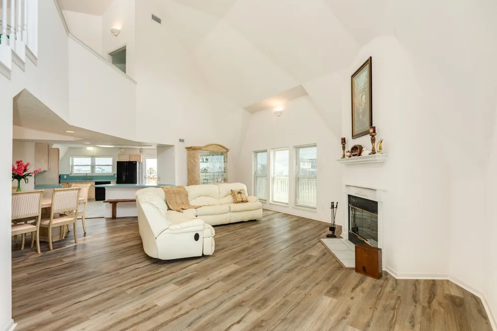 810 Surf Drive Surfside Beach, TX 77541