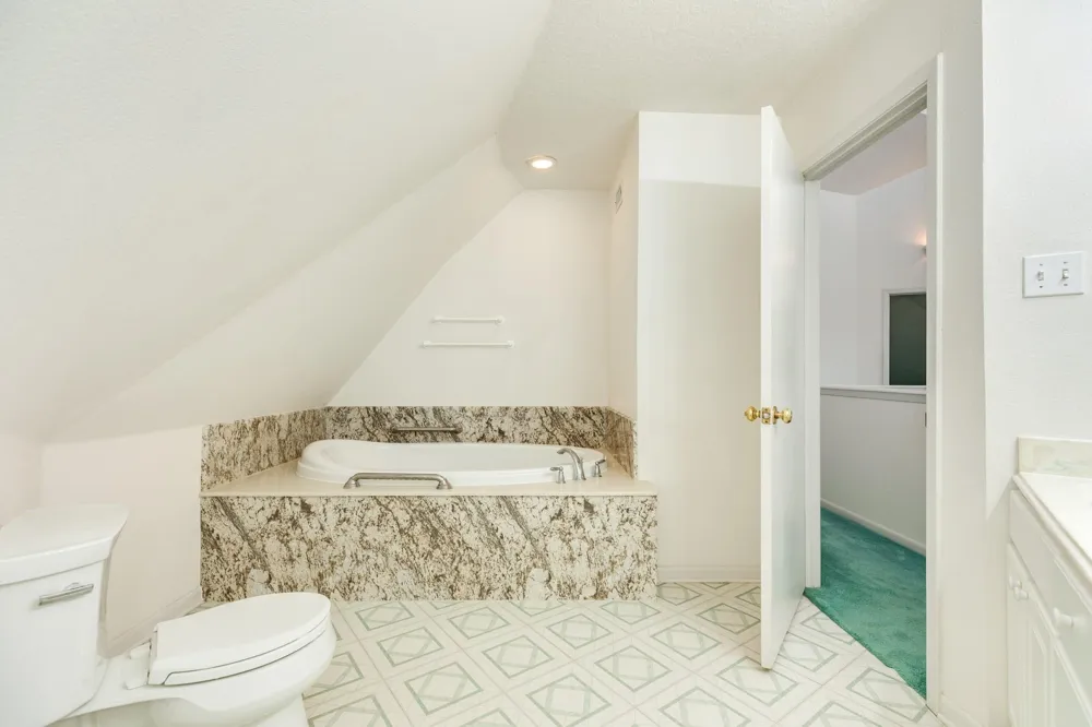 810 Surf Drive Surfside Beach, TX 77541