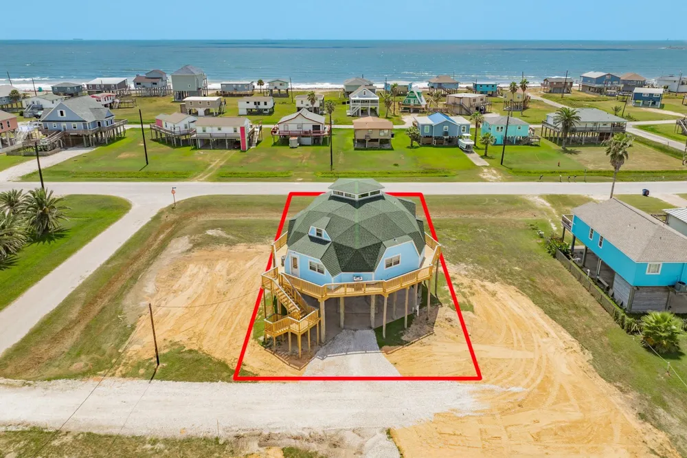 810 Surf Drive Surfside Beach, TX 77541