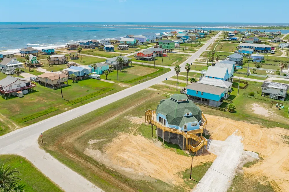 810 Surf Drive Surfside Beach, TX 77541