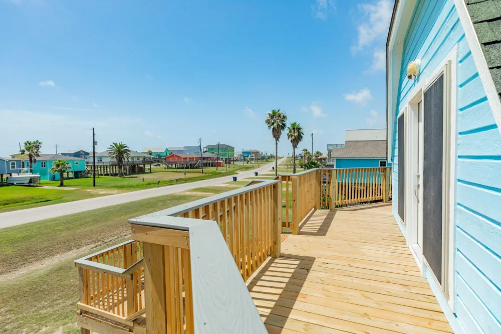 810 Surf Drive Surfside Beach, TX 77541