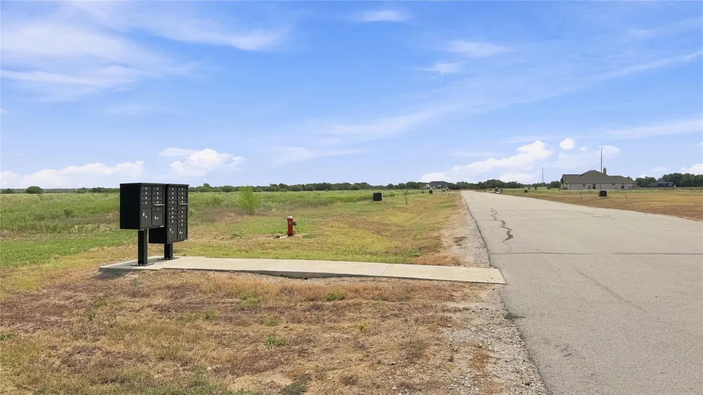4556 Deadwood Lane Bryan, TX 77808