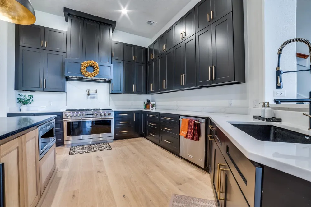 83 Promenade Street Montgomery, TX 77356