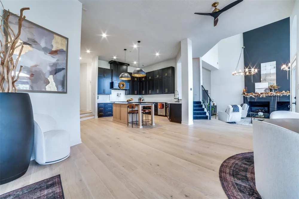 83 Promenade Street Montgomery, TX 77356