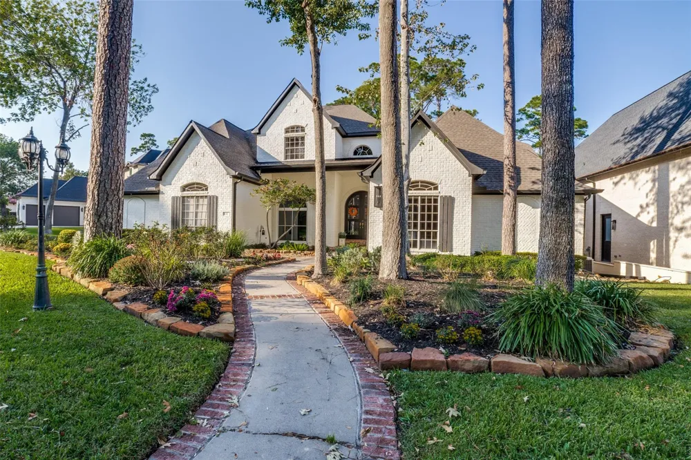 83 Promenade Street Montgomery, TX 77356