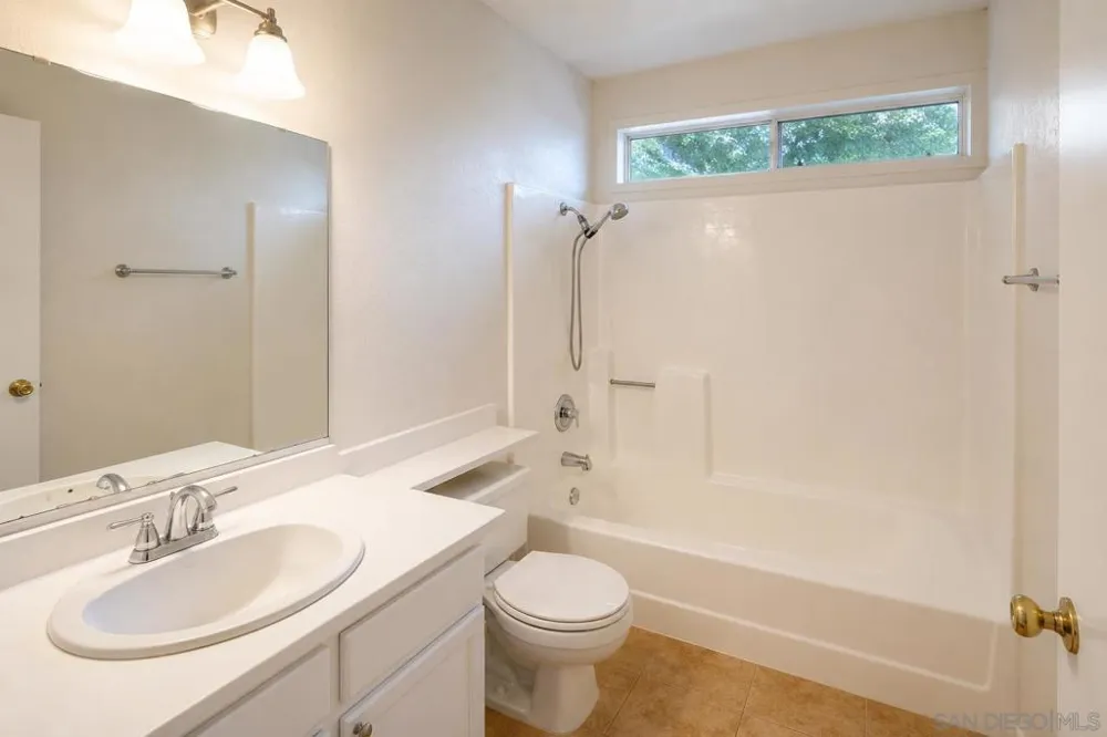 1134 Catspaw Place Escondido, CA 92029