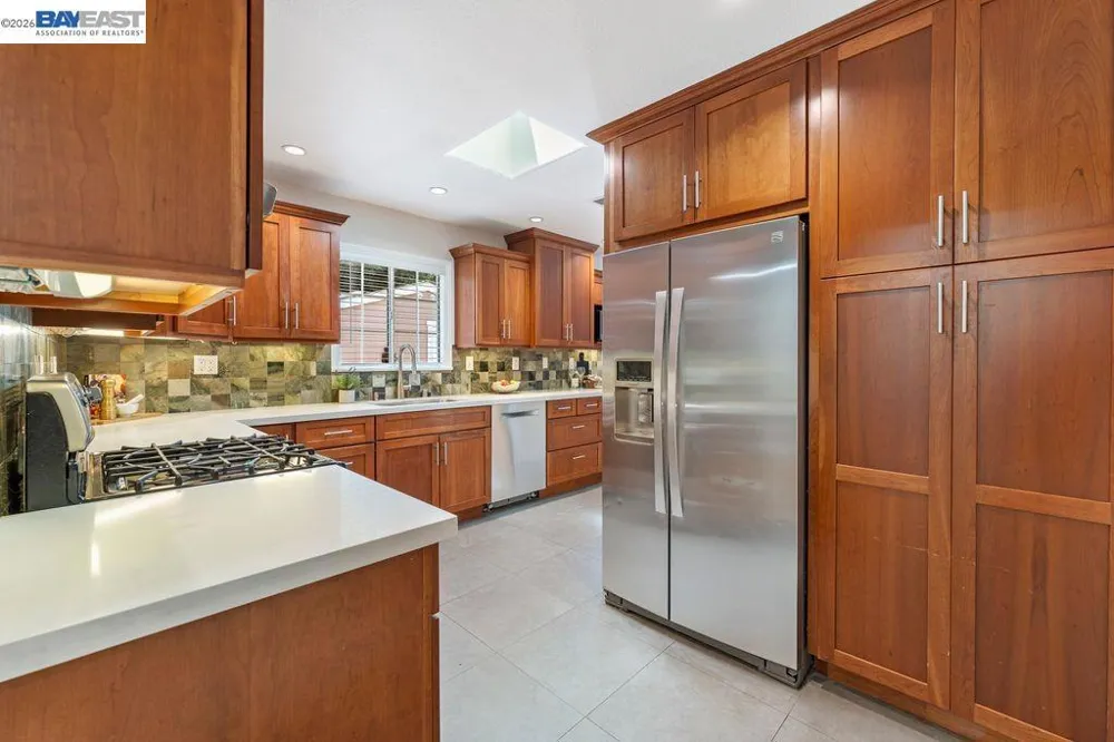 18747 Sandy Road Castro Valley, CA 94546