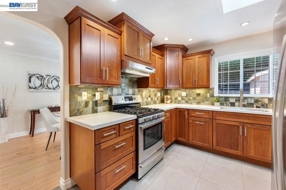 18747 Sandy Road Castro Valley, CA 94546