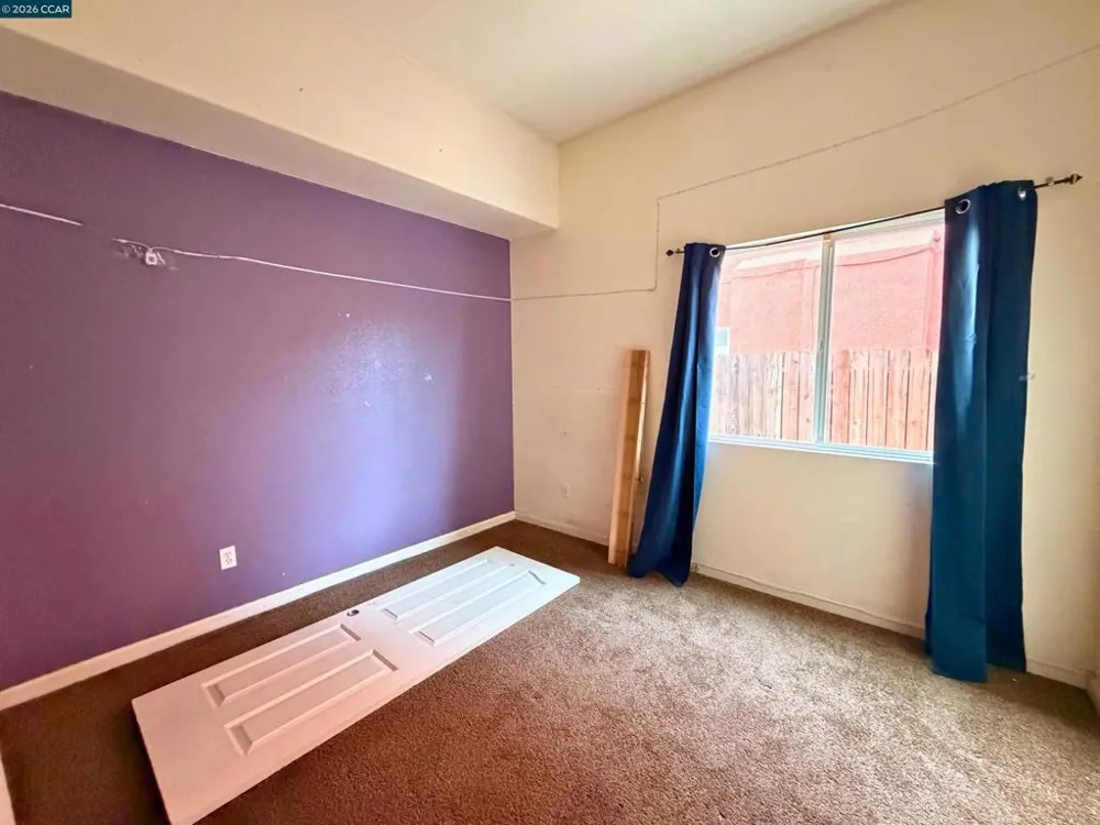 1990 Pisa Cir Stockton, CA 95206